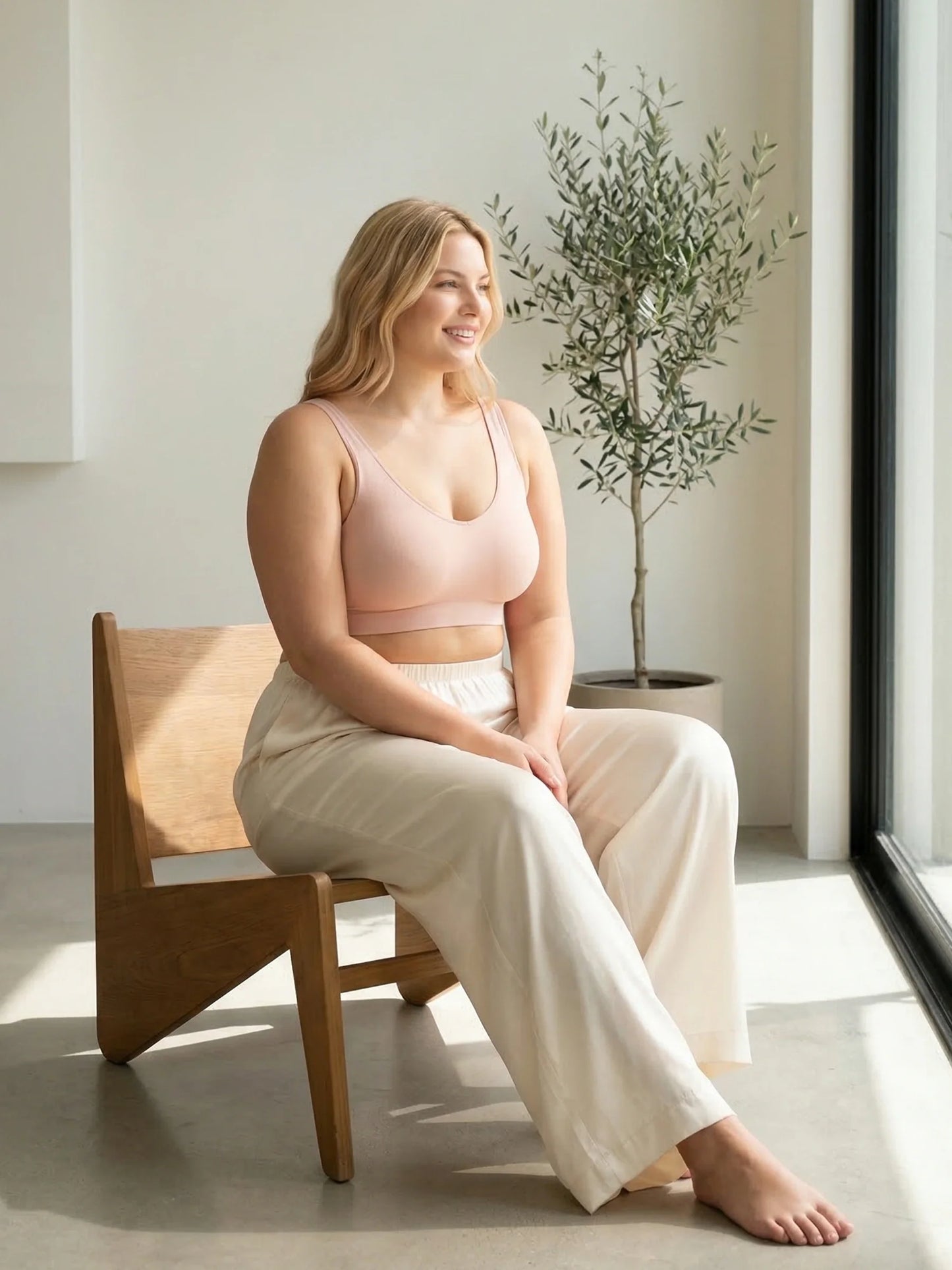 Adjustable Wire Free Shaper Bra (Cups A-FF) + FREE Bra Extender