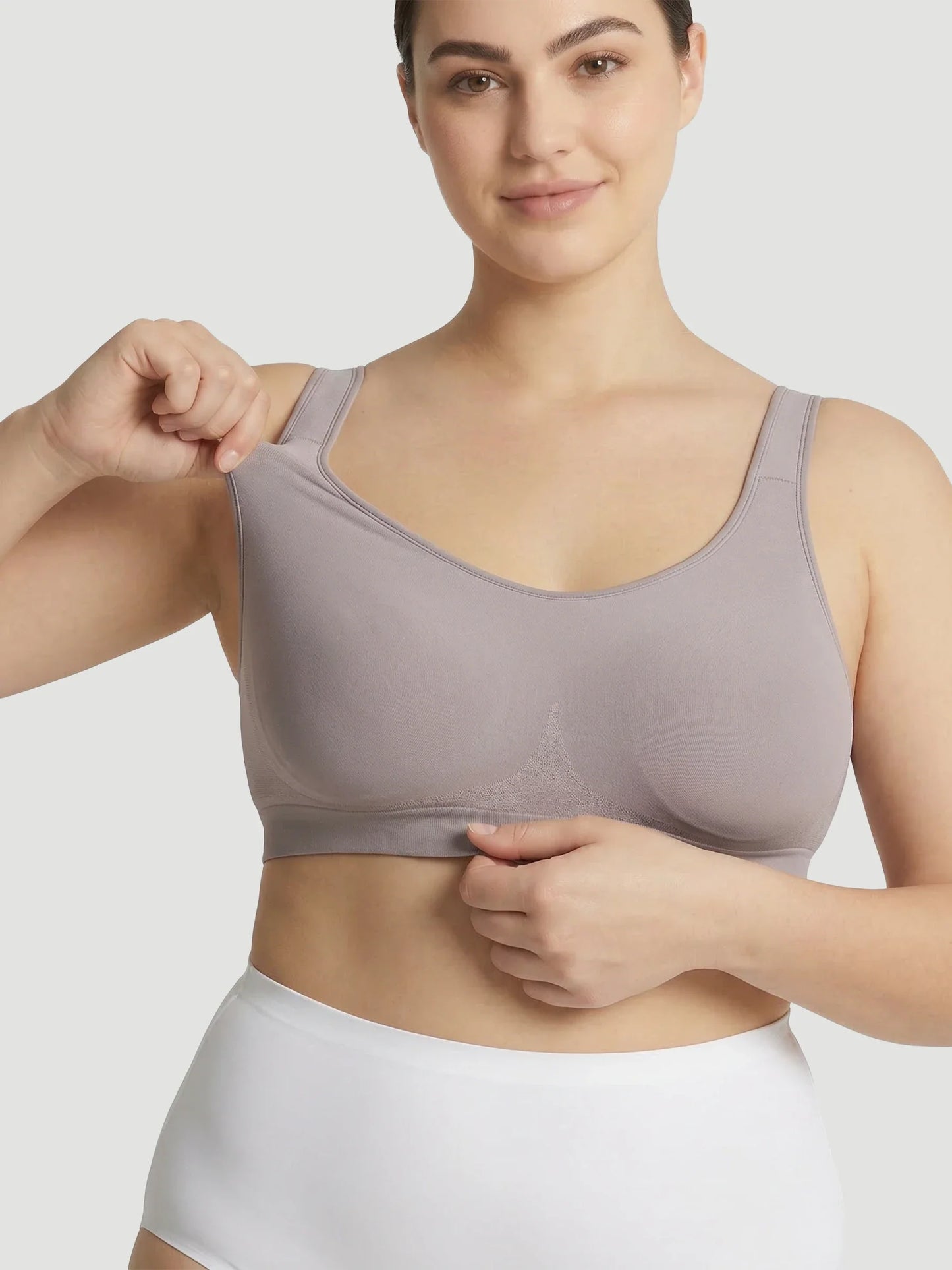 Adjustable Wire Free Shaper Bra (Cups A-FF) + FREE Bra Extender