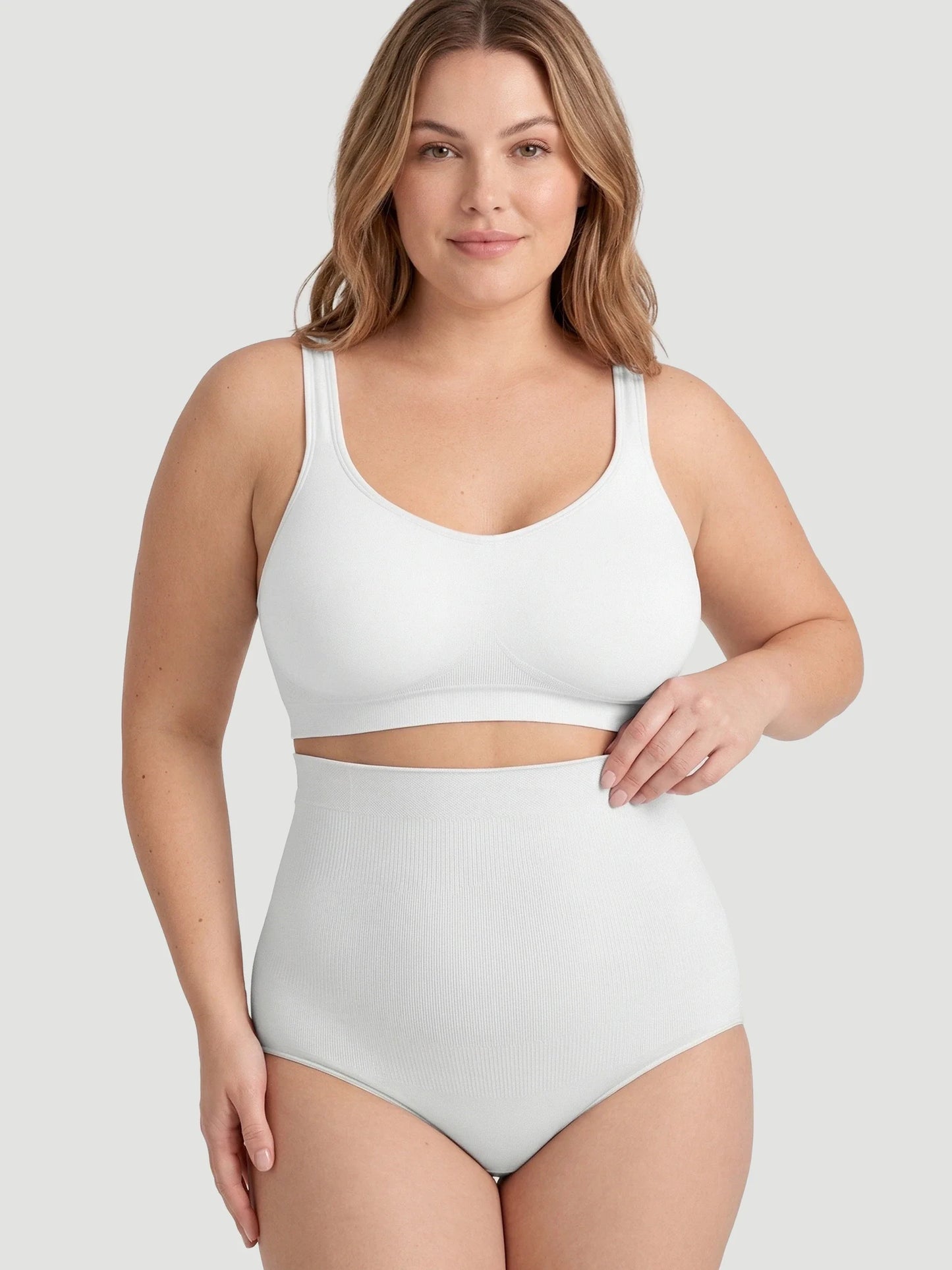 Adjustable Wire Free Shaper Bra (Cups A-FF) + FREE Bra Extender